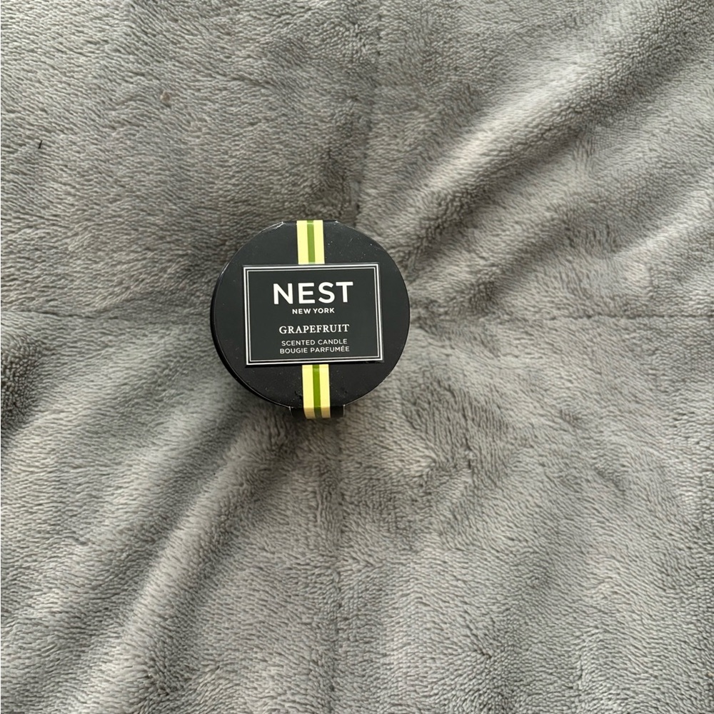NEST Fragrances Black Candle